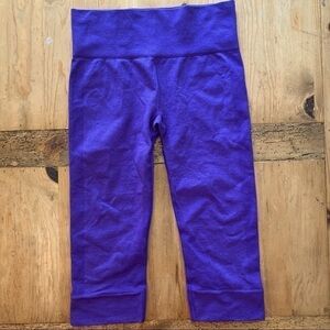 𝅺LULULEMON Seamlessly Street Crop Capri Yoga Workout Pant Heather Iris Purple 8